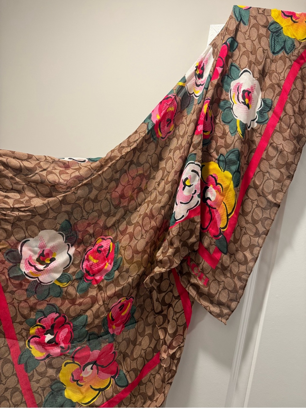 Coach Floral Signature scarf - Picture 2 of 6